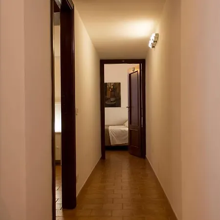 Sui Tetti Di Apartamento Nápoles
